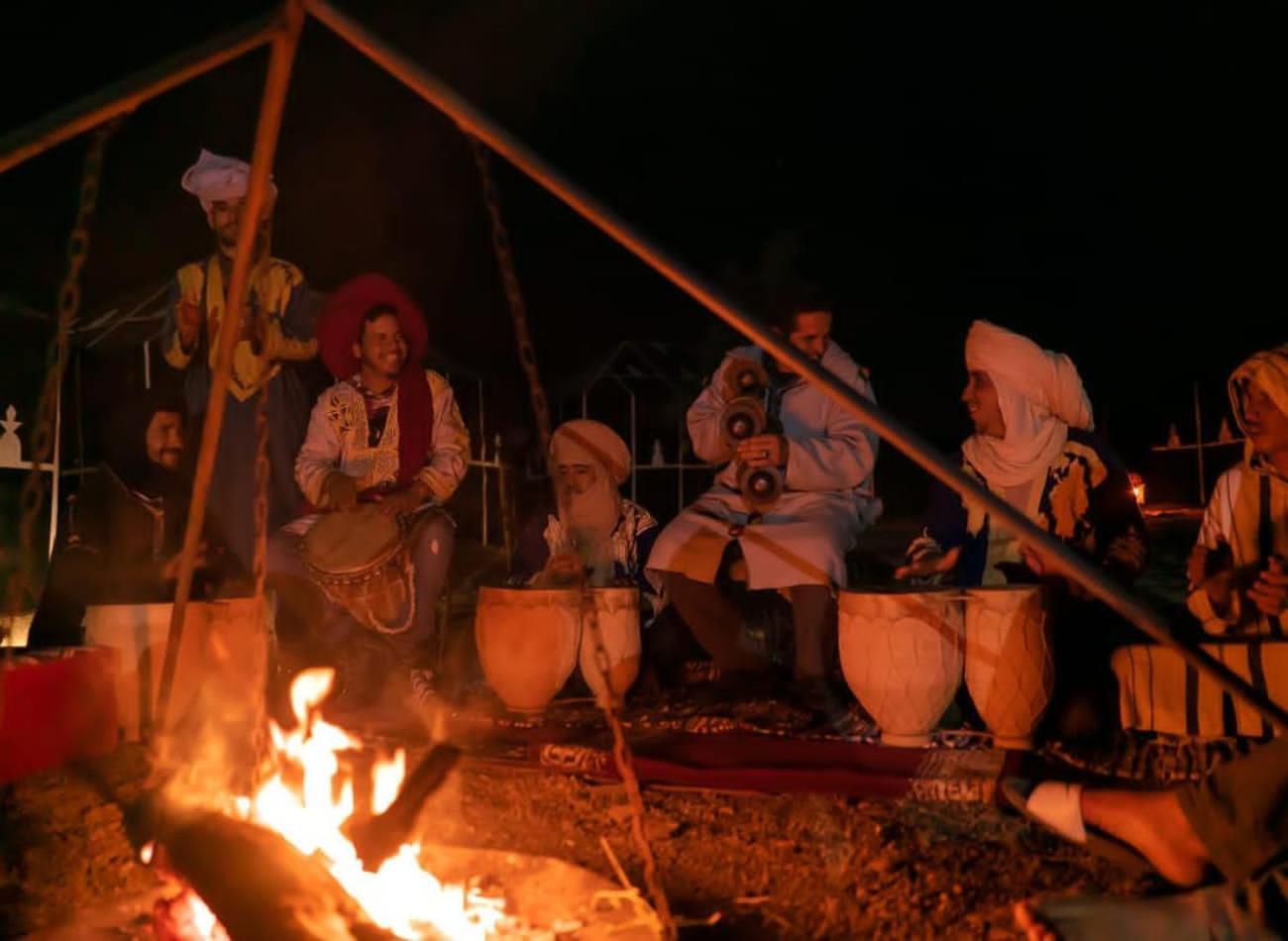 Erg Chebbi Romantic Desert Camp Мерцуга Екстериор снимка