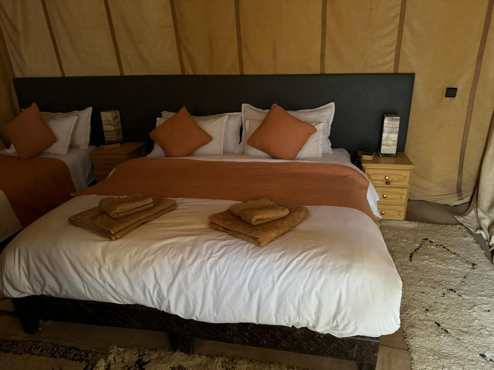 Erg Chebbi Romantic Desert Camp Мерцуга Екстериор снимка