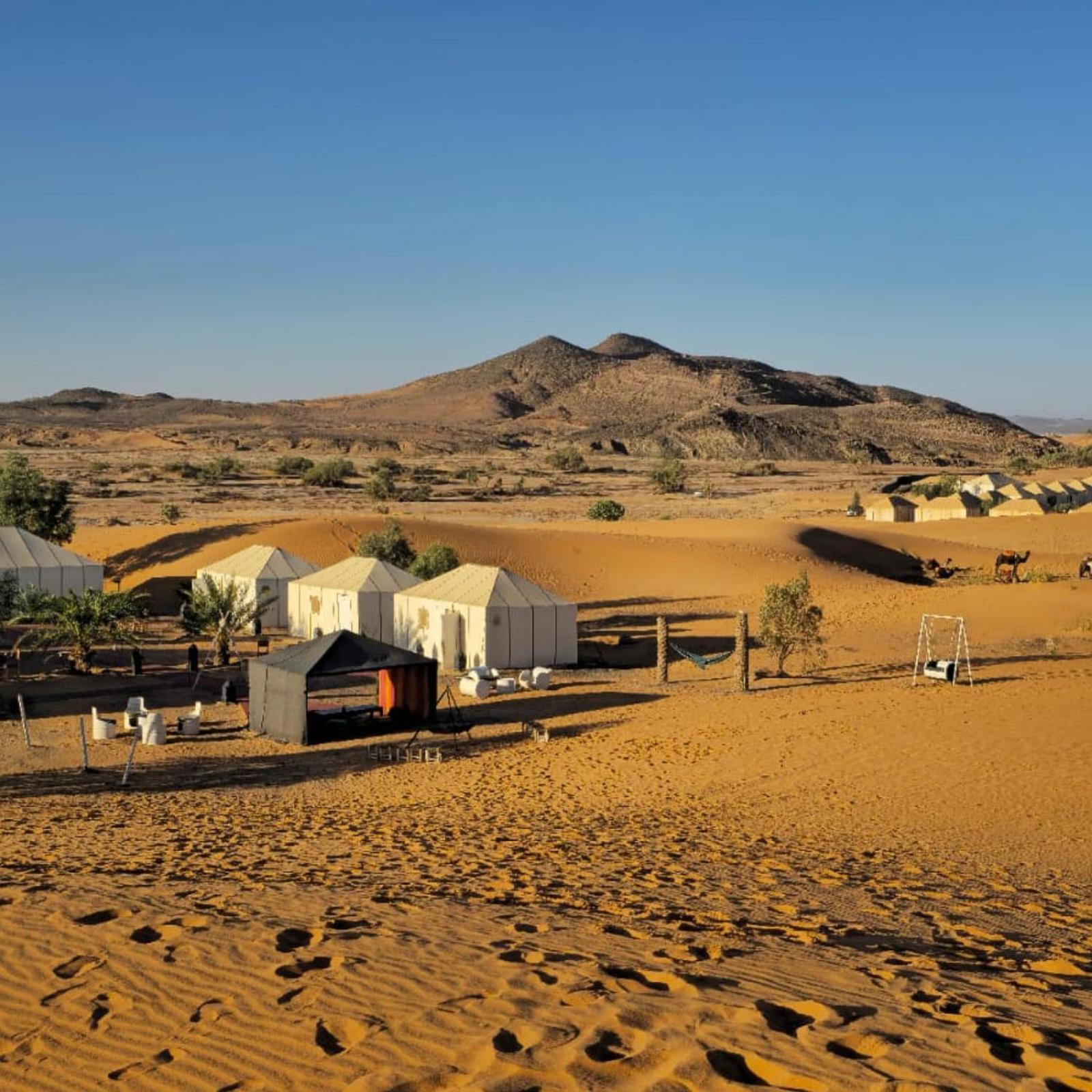 Erg Chebbi Romantic Desert Camp Мерцуга Екстериор снимка
